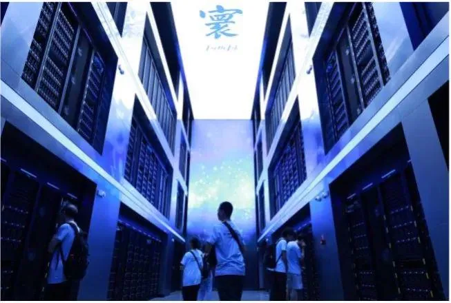 参观计算设备机房